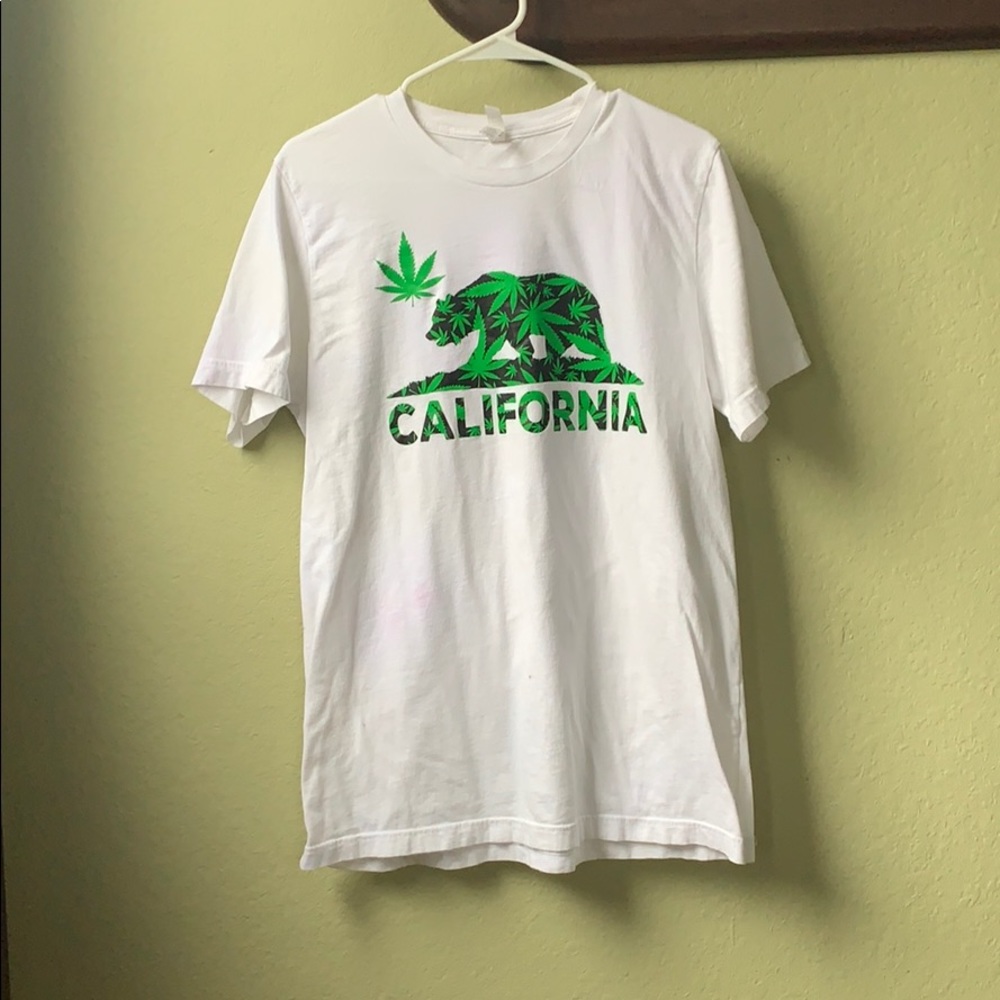 White short sleeve t-shirt